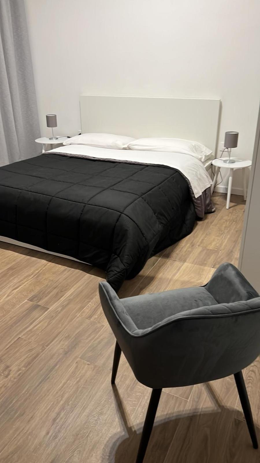 فوجيا Business Home Piazza Cesare Battisti B&B Residence المظهر الخارجي الصورة