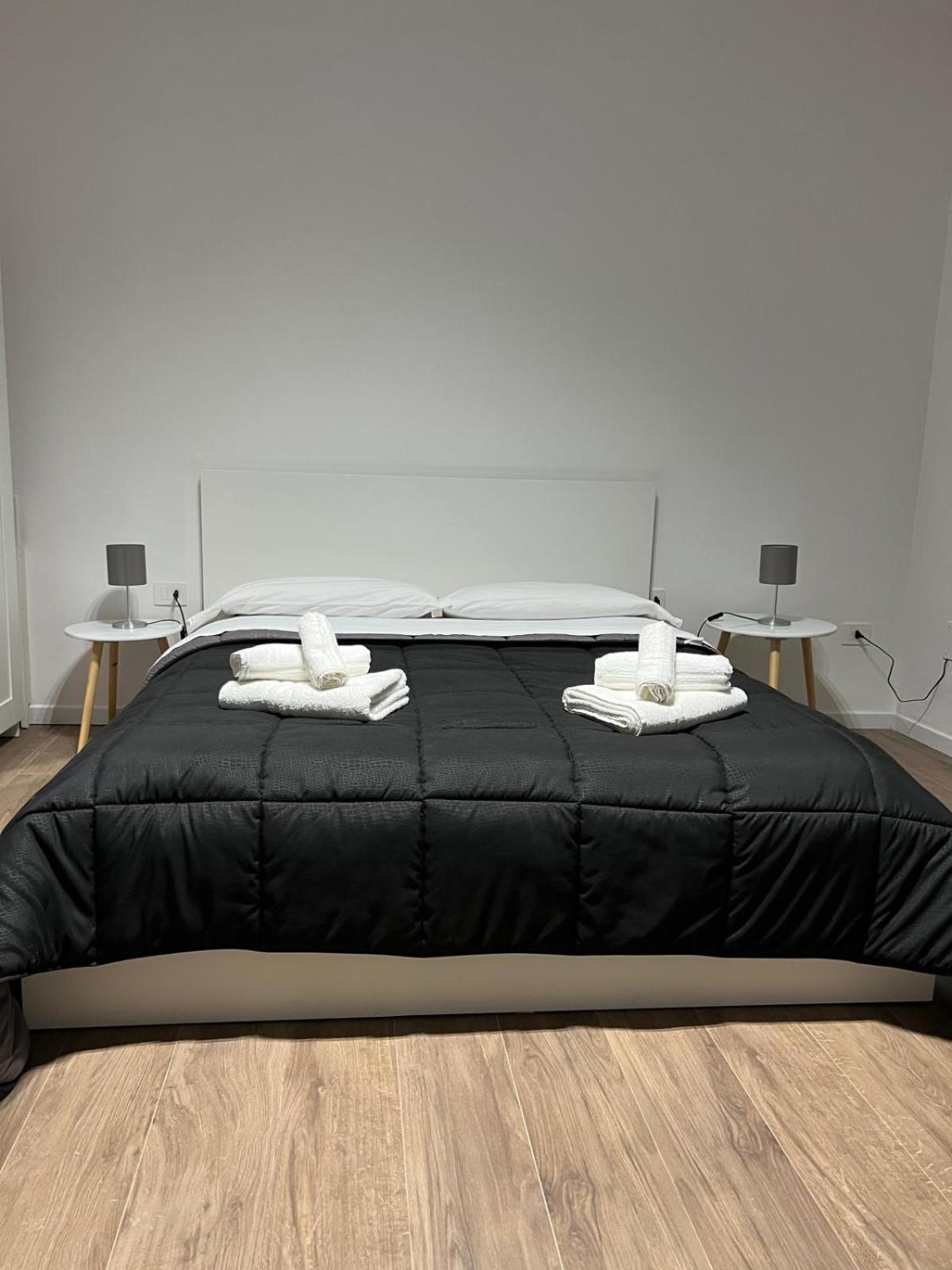 فوجيا Business Home Piazza Cesare Battisti B&B Residence المظهر الخارجي الصورة